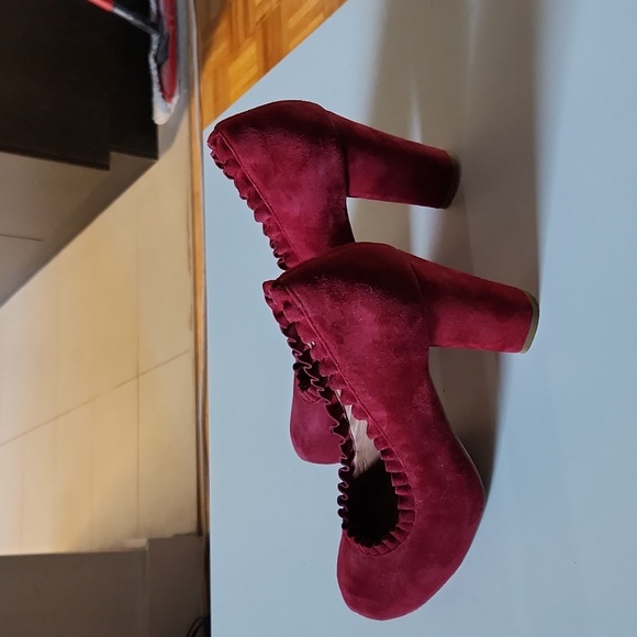 Jeffrey Campbell suede pumps Size 9 - Picture 2 of 3